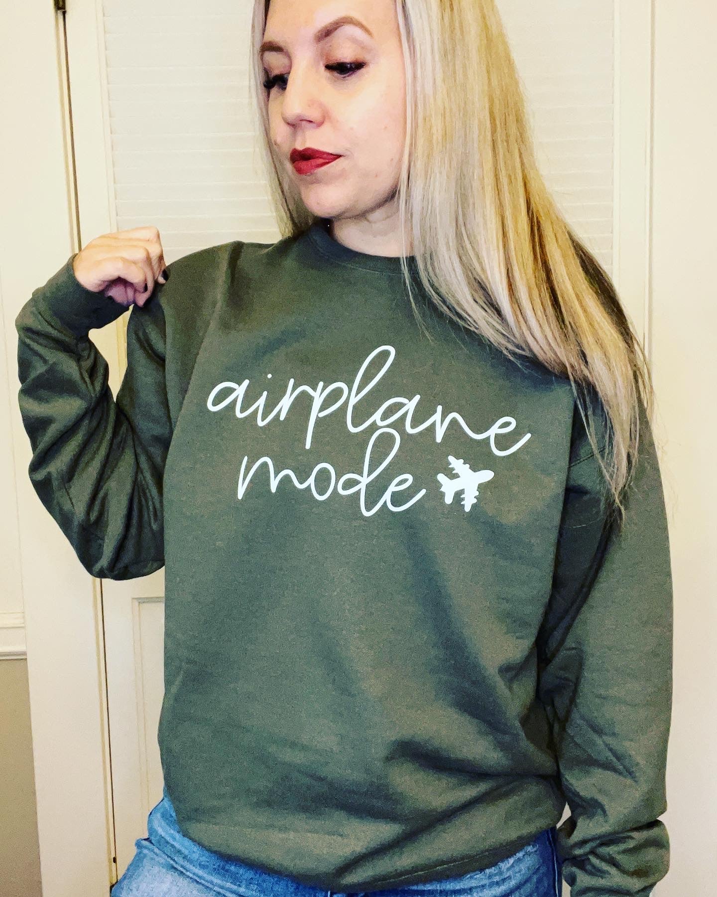 Airplane Mode crew neck